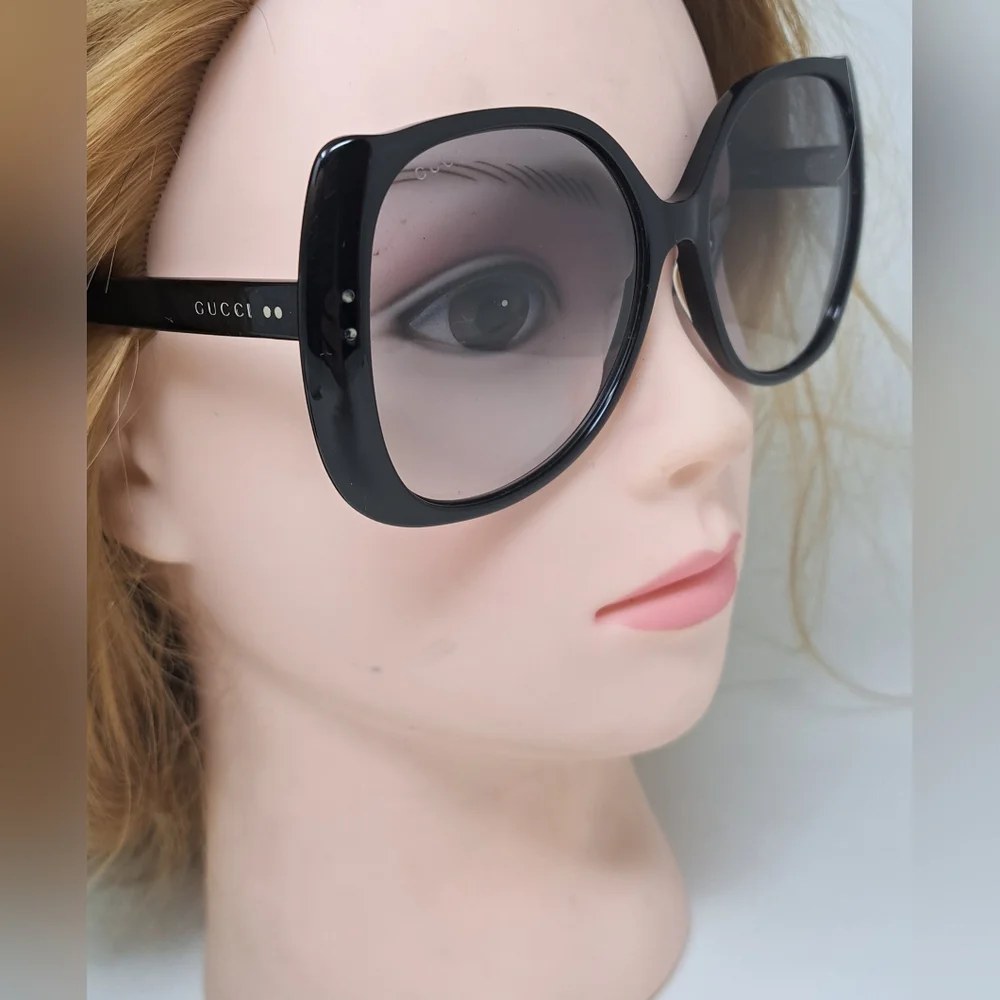 Gucci Nero Sunglasses Oversized Square Frame Black Gray GG0472SA 001 56-17-145